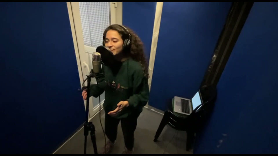 Come to the studio with me